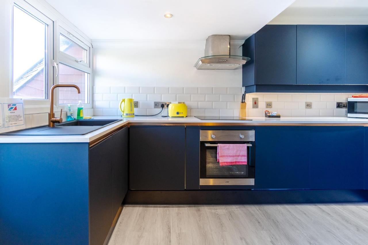 Brunswick Fab Pad - By My Getaways Apartment Brighton Екстериор снимка
